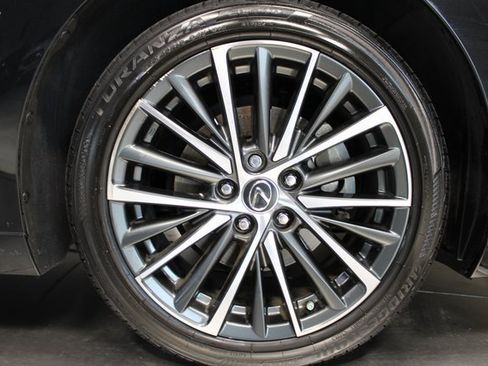 Used 2023 Lexus ES 350 w/ Premium Package image 31