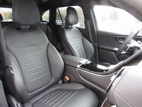New 2026 Mercedes-Benz GLC 300 4MATIC image 18