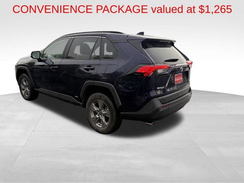 Used 2023 Toyota RAV4 XLE w/ Convenience Package AWD/4WD image 5