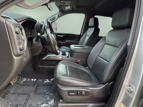 Used 2021 Chevrolet Silverado 2500 LTZ w/ LTZ Premium Package image 17