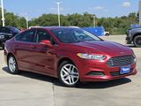 Used 2014 Ford Fusion SE image 2