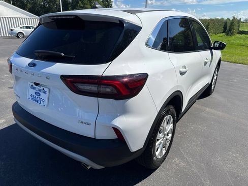 Used 2023 Ford Escape Active AWD/4WD image 9