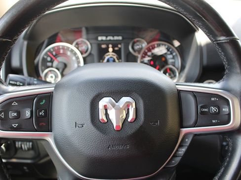 Used 2019 RAM 1500 Big Horn AWD/4WD image 19