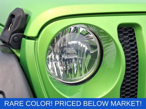 Used 2018 Jeep Wrangler Unlimited Sport S AWD/4WD image 10