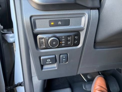 Used 2025 Ford F150 Raptor AWD/4WD image 9