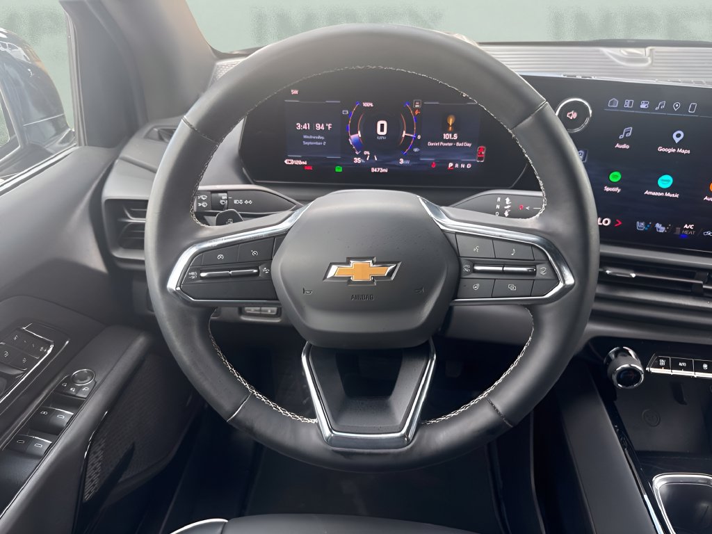 Used 2025 Chevrolet Silverado EV LT AWD/4WD image 15