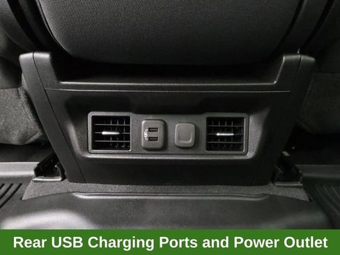 Used 2022 Chevrolet Silverado 2500 LT w/ Convenience Package image 36