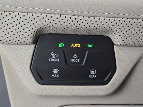 New 2024 Volkswagen Atlas SE image 22