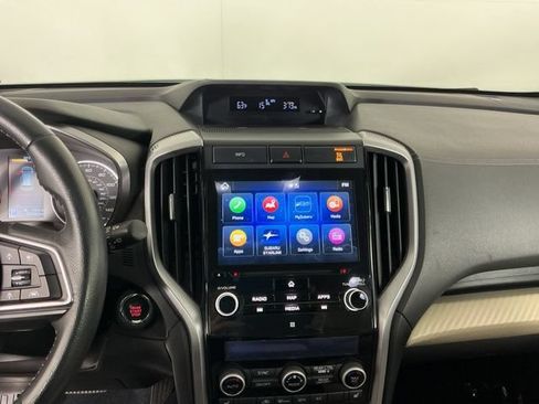 Used 2019 Subaru Ascent Premium AWD/4WD image 18