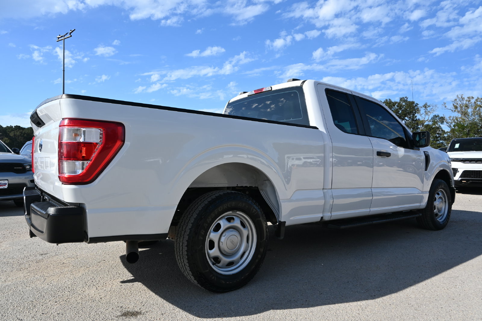 Used 2021 Ford F150 XL w/ XL Power Equipment Group RWD image 2