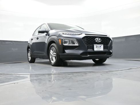 Used 2019 Hyundai Kona SE image 27