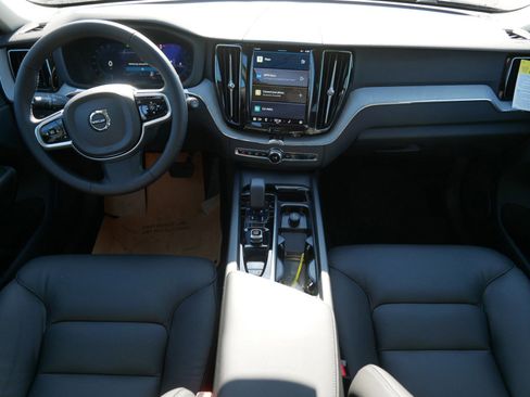 New 2025 Volvo XC60 B5 Plus w/ Climate Package image 7