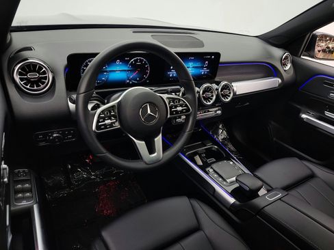 Certified 2022 Mercedes-Benz GLB 250 image 14