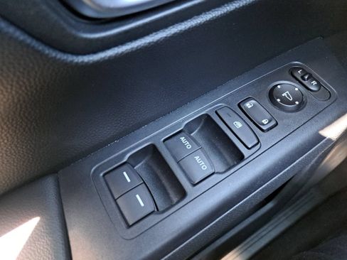 Used 2023 Honda CR-V EX image 29