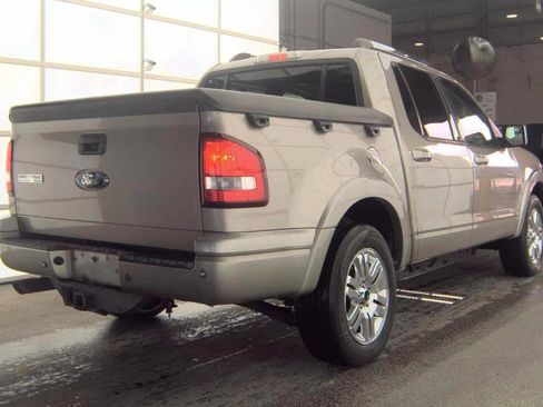 Used 2008 Ford Explorer Sport Trac Limited image 4
