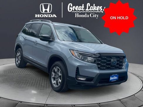 Used 2023 Honda Passport TrailSport image 1