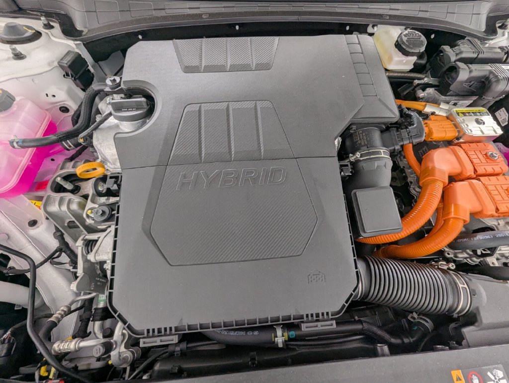 New 2026 Hyundai Elantra SEL FWD image 9