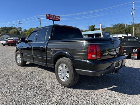 Used 2002 Lincoln Blackwood image 3