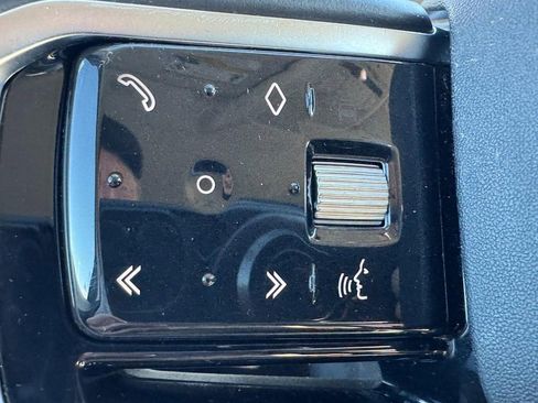 Used 2022 Land Rover Discovery Sport S image 17