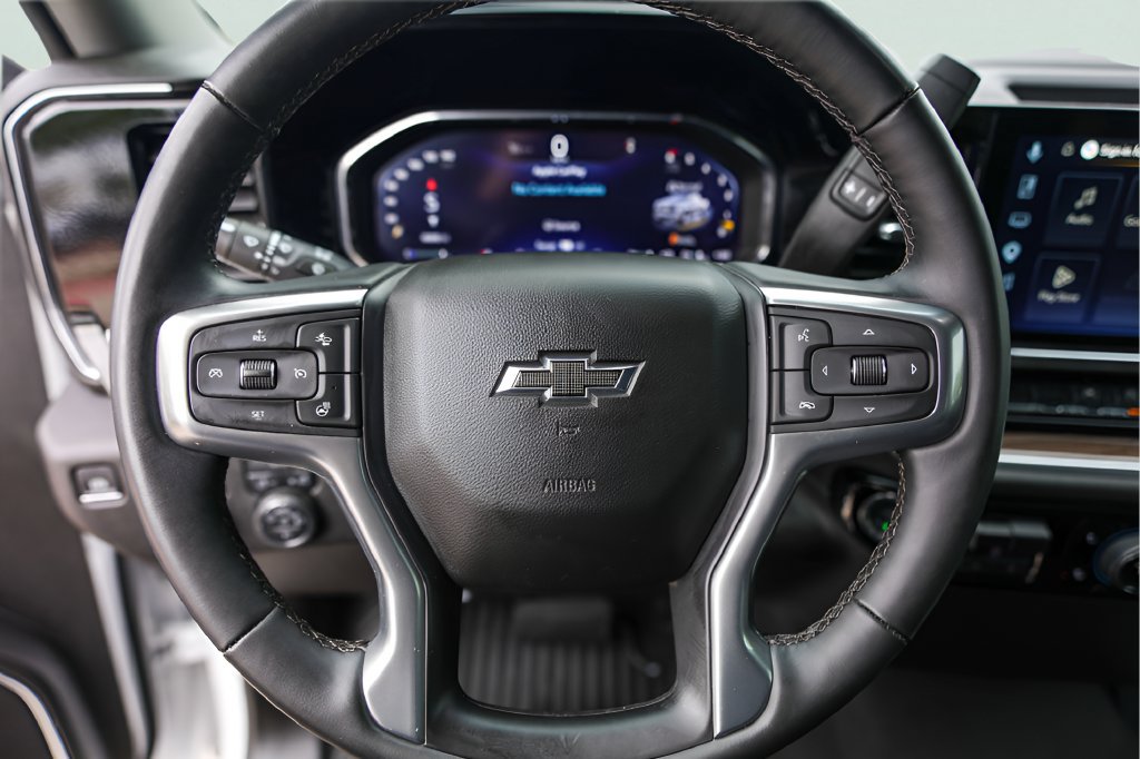 Used 2026 Chevrolet Silverado 1500 RST RWD image 14