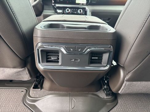 New 2026 GMC Sierra 1500 Denali w/ Denali Reserve Package AWD/4WD image 24