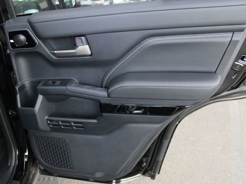 New 2026 Toyota 4Runner Limited AWD/4WD image 57
