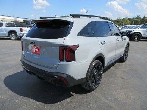 Used 2026 Kia Sorento SX AWD/4WD image 6