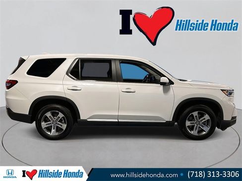 Certified 2023 Honda Pilot EX-L image 6