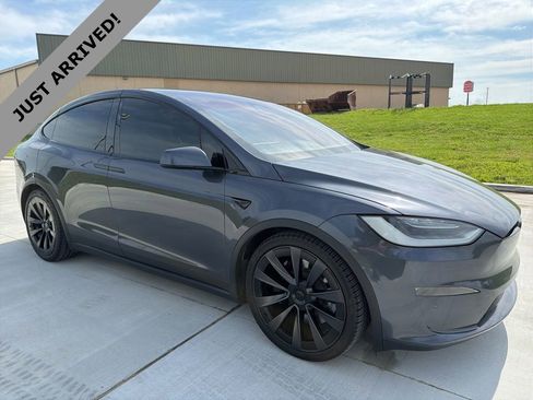 Used 2023 Tesla Model X Plaid AWD/4WD image 3
