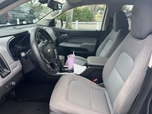 Used 2016 Chevrolet Colorado LT w/ LT Convenience Package image 14