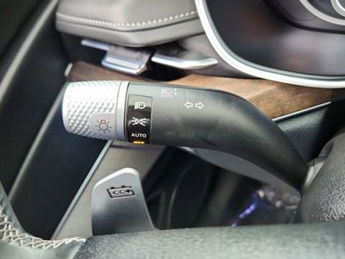 Used 2024 Genesis G80 image 42