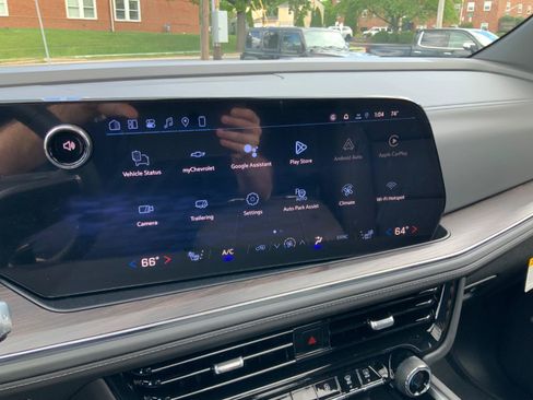 New 2026 Chevrolet Tahoe Z71 w/ Comfort Package AWD/4WD image 22