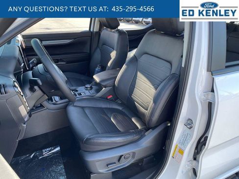 New 2025 Ford Ranger Lariat w/ FX4 Off-Road Package AWD/4WD image 3