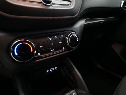 Used 2022 Chevrolet TrailBlazer LT w/ Driver Confidence Package image 20