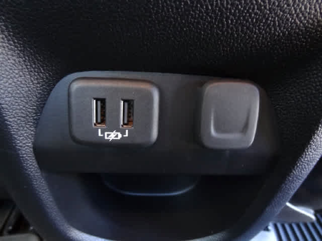Used 2020 Chevrolet Colorado Z71 AWD/4WD image 12