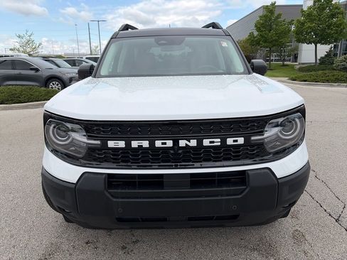 Used 2025 Ford Bronco Sport Outer Banks w/ Outer Banks Tech Package+ AWD/4WD image 2