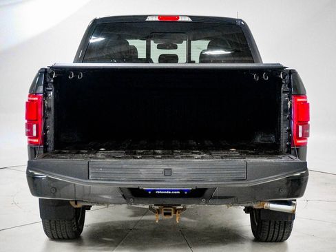 Used 2015 Ford F150 Platinum w/ Equipment Group 701A Luxury image 7