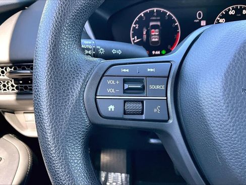Used 2024 Honda HR-V LX image 21