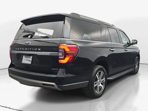 Used 2022 Ford Expedition Max Limited image 10