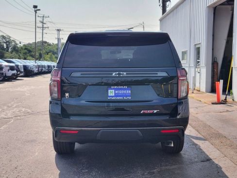 Used 2021 Chevrolet Tahoe RST w/ Luxury Package AWD/4WD image 4