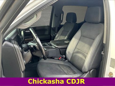 Used 2019 Chevrolet Silverado 1500 LT w/ Texas Edition image 19