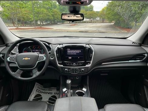 Used 2020 Chevrolet Traverse Premier w/ Redline Edition AWD/4WD image 28