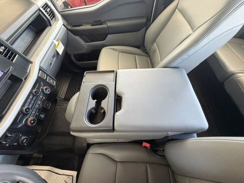 New 2026 Ford F250 XL w/ XL Off-Road Package AWD/4WD image 10