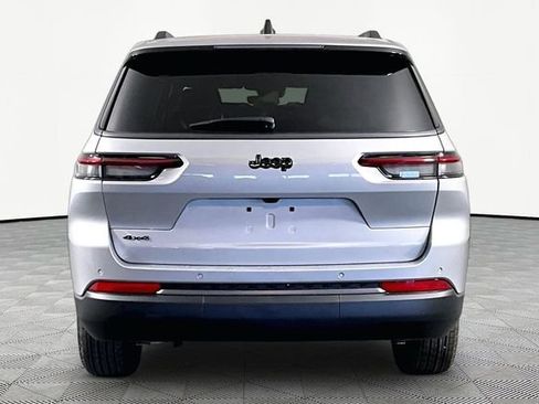 New 2026 Jeep Grand Cherokee L 4WD image 5