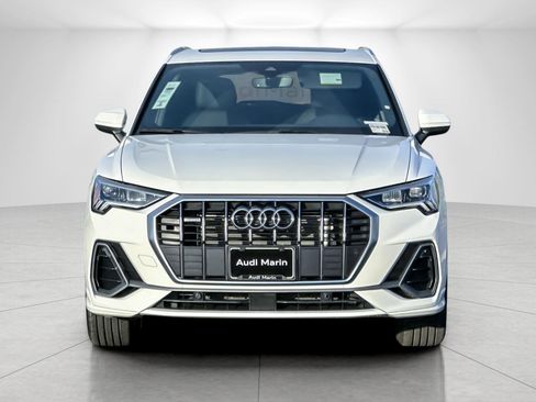 Used 2024 Audi Q3 2.0T Premium image 7
