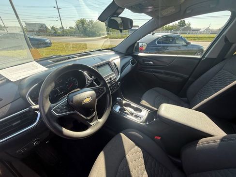 Used 2018 Chevrolet Equinox LT image 15