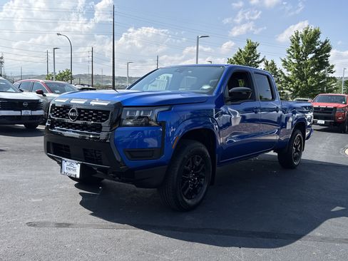 New 2026 Nissan Frontier SV w/ SV Convenience Package AWD/4WD image 5