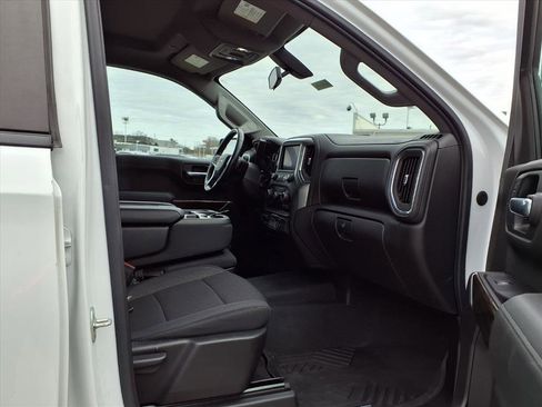 Used 2020 Chevrolet Silverado 1500 LT w/ All-Star Edition image 28