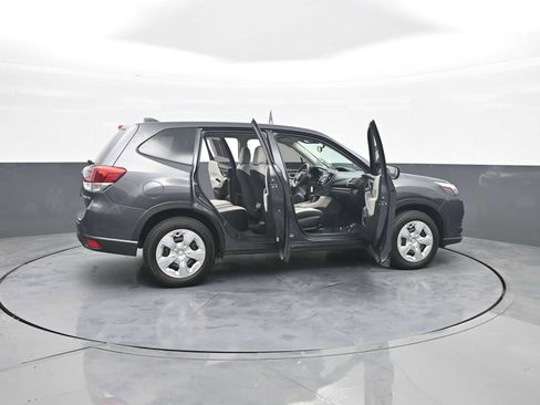 Used 2023 Subaru Forester AWD/4WD image 49