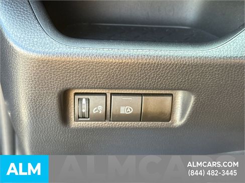 Used 2024 Toyota RAV4 Adventure image 38